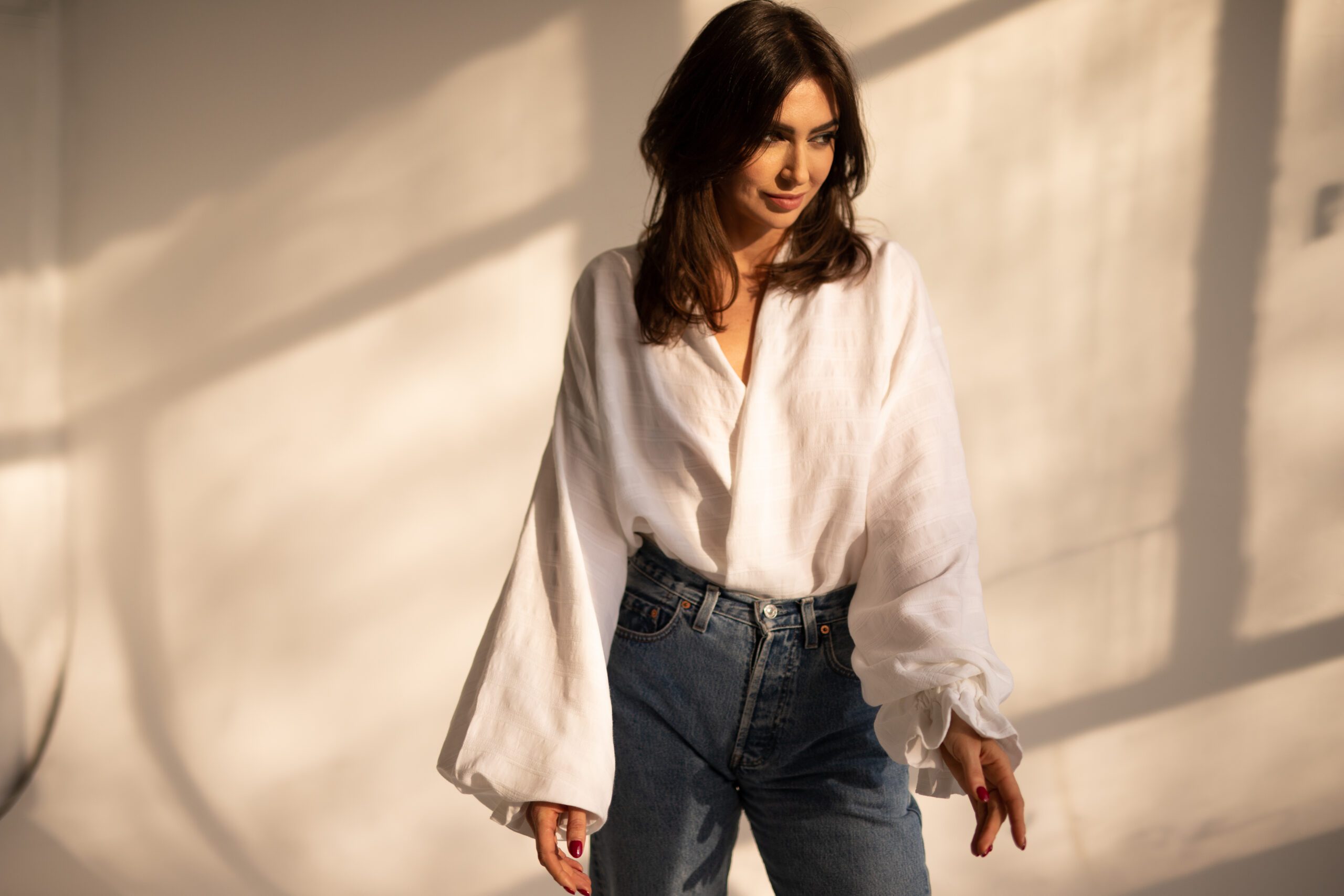 Oversize'owa lniana koszula MAI Pure White - obrazek 5