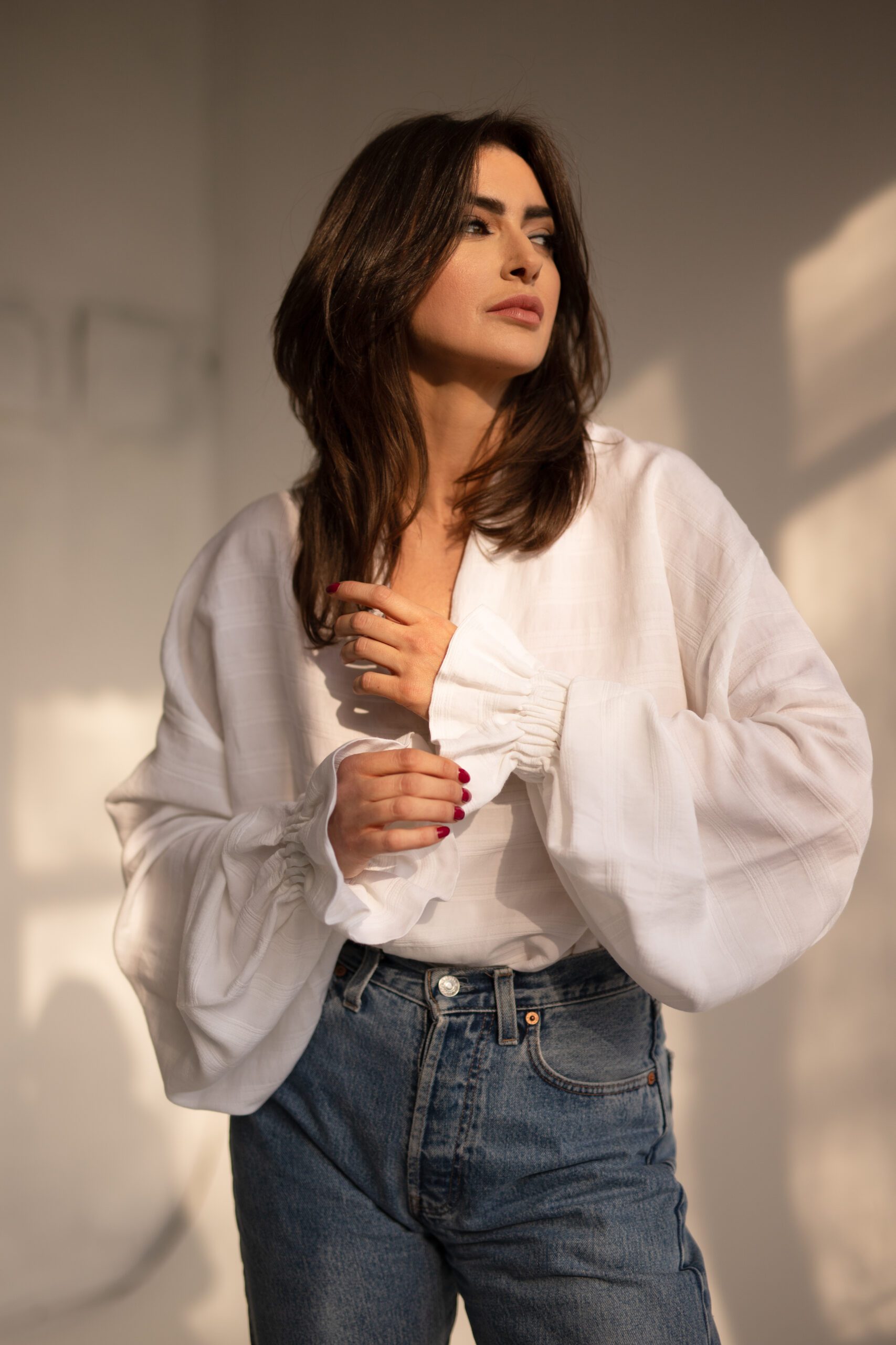 Oversize'owa lniana koszula MAI Pure White - obrazek 4