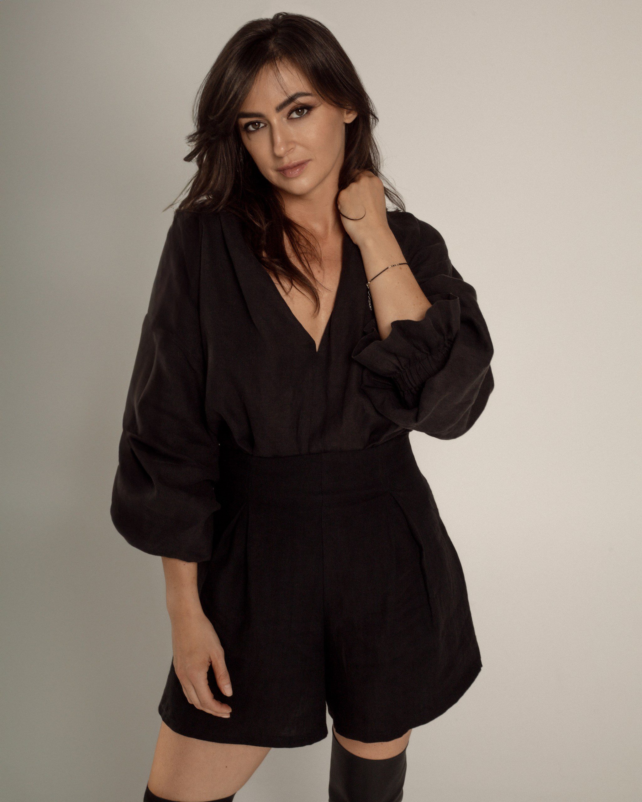 HITOSHI Lino Nero shorts - Image 4