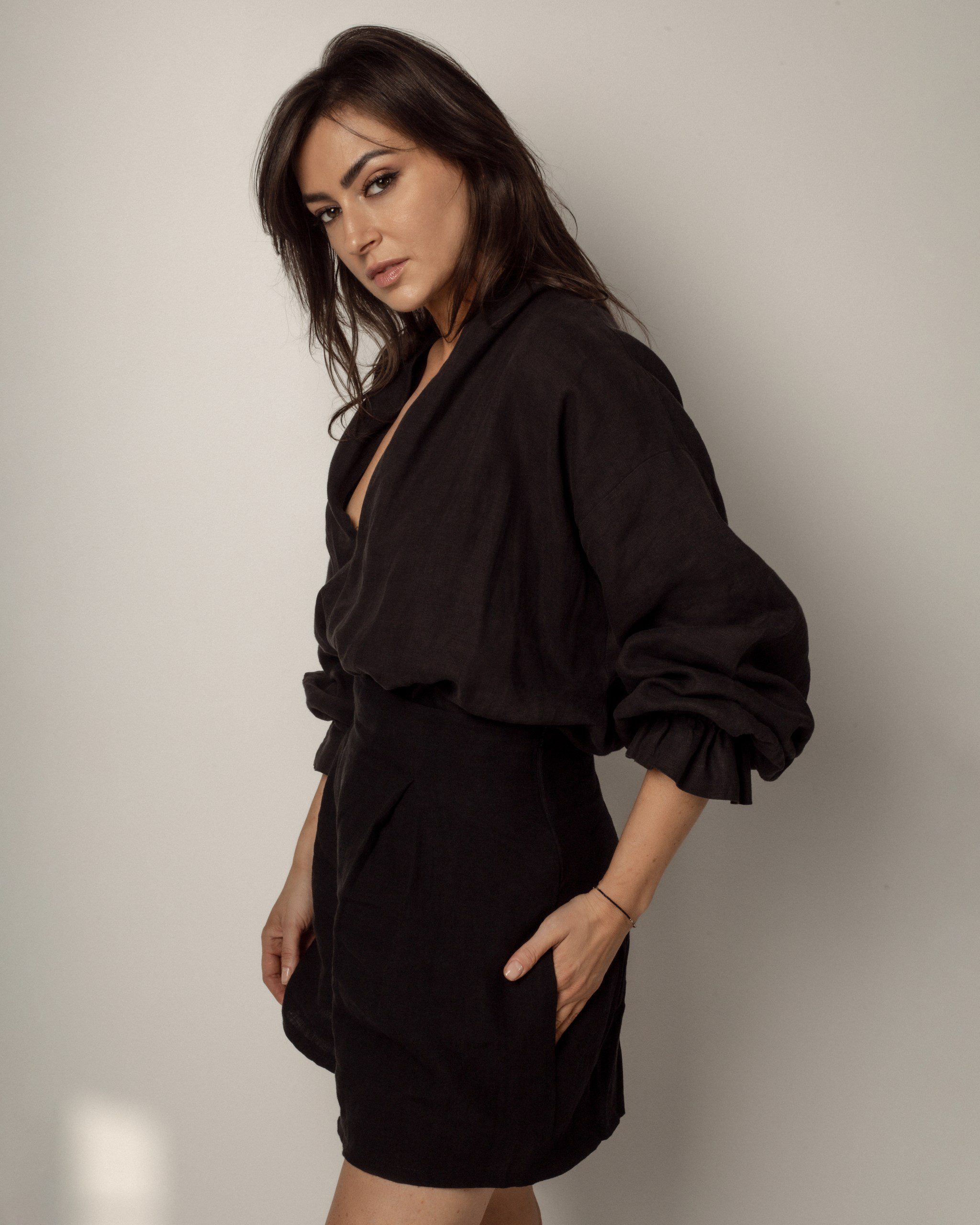 HITOSHI Lino Nero shorts - Image 2