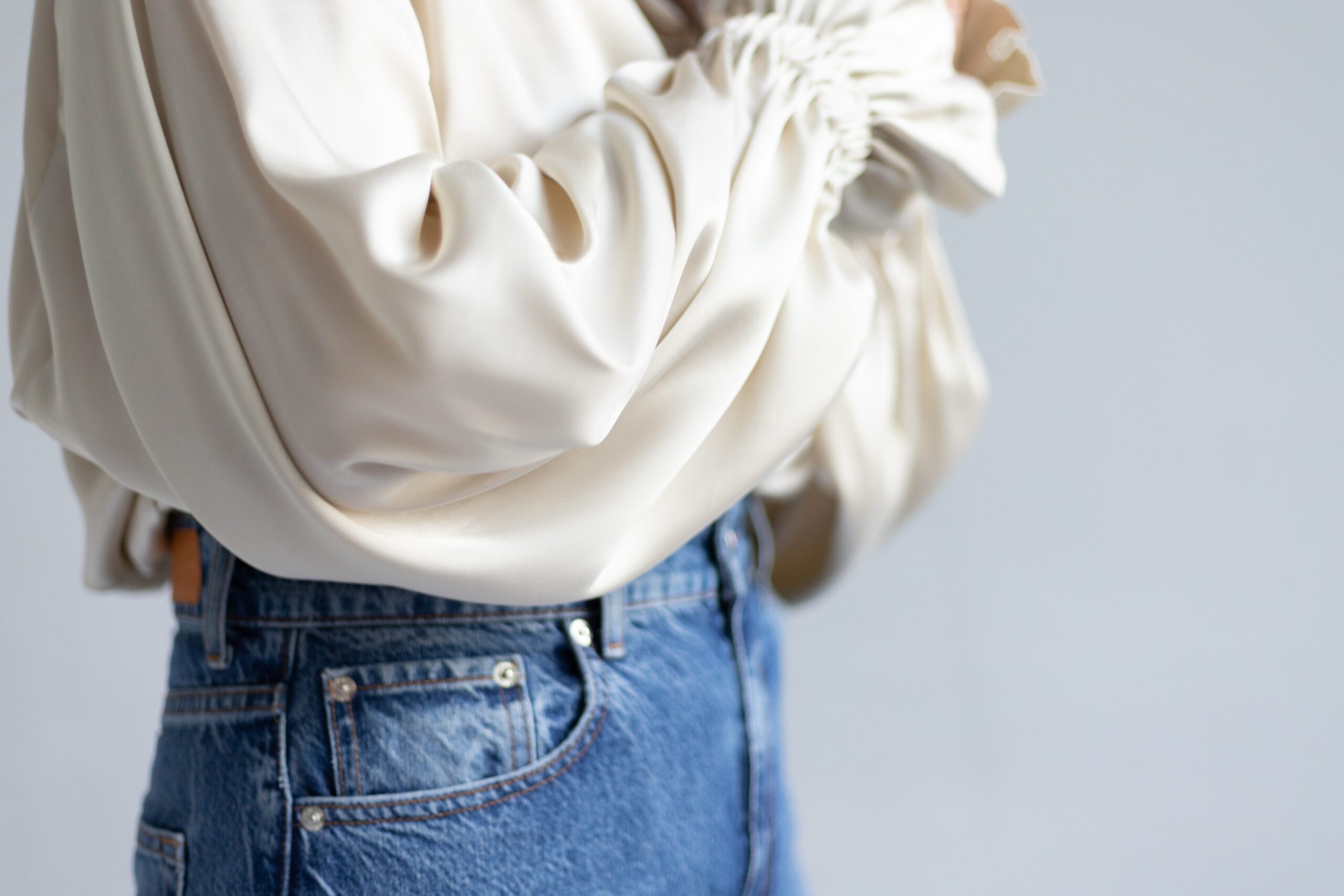 satynowa koszula MAI Crema - obrazek 4