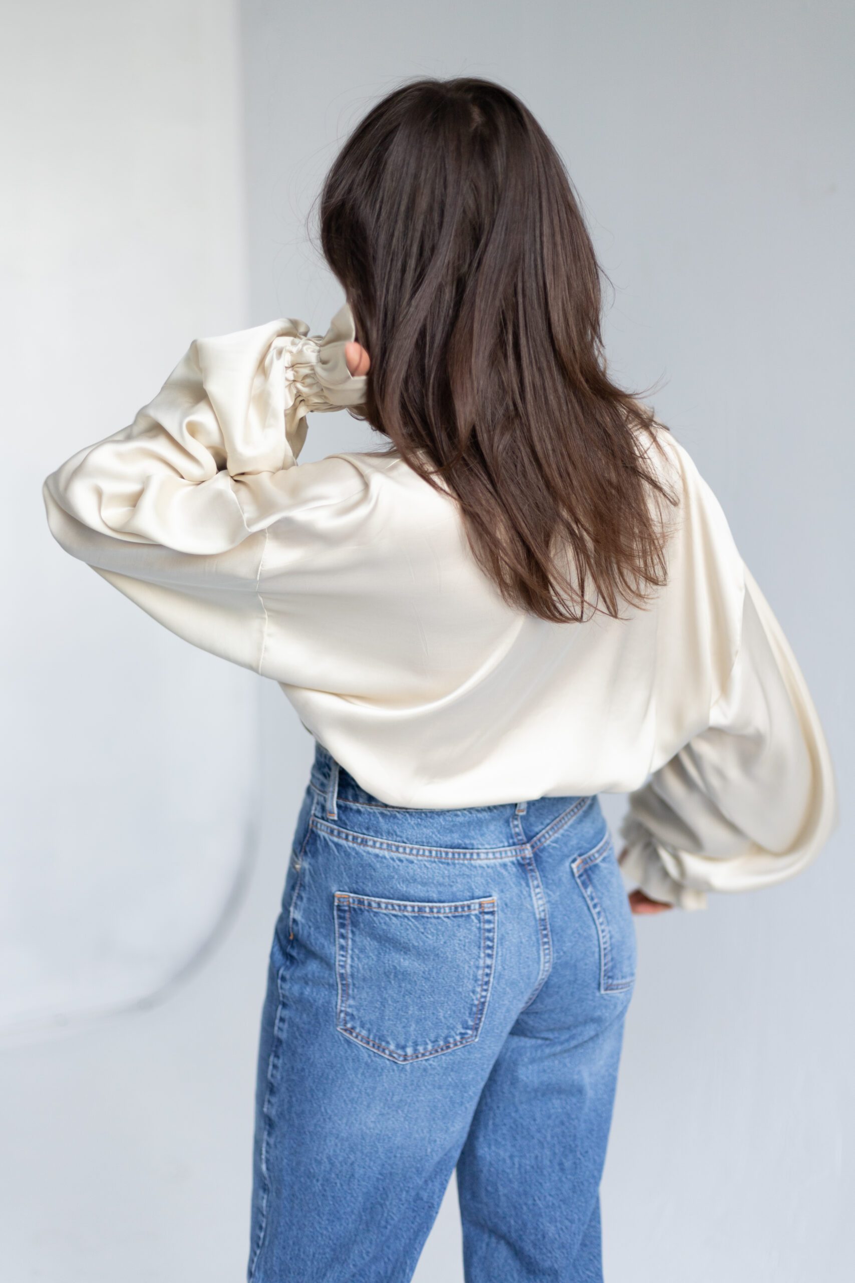 satynowa koszula MAI Crema - obrazek 2