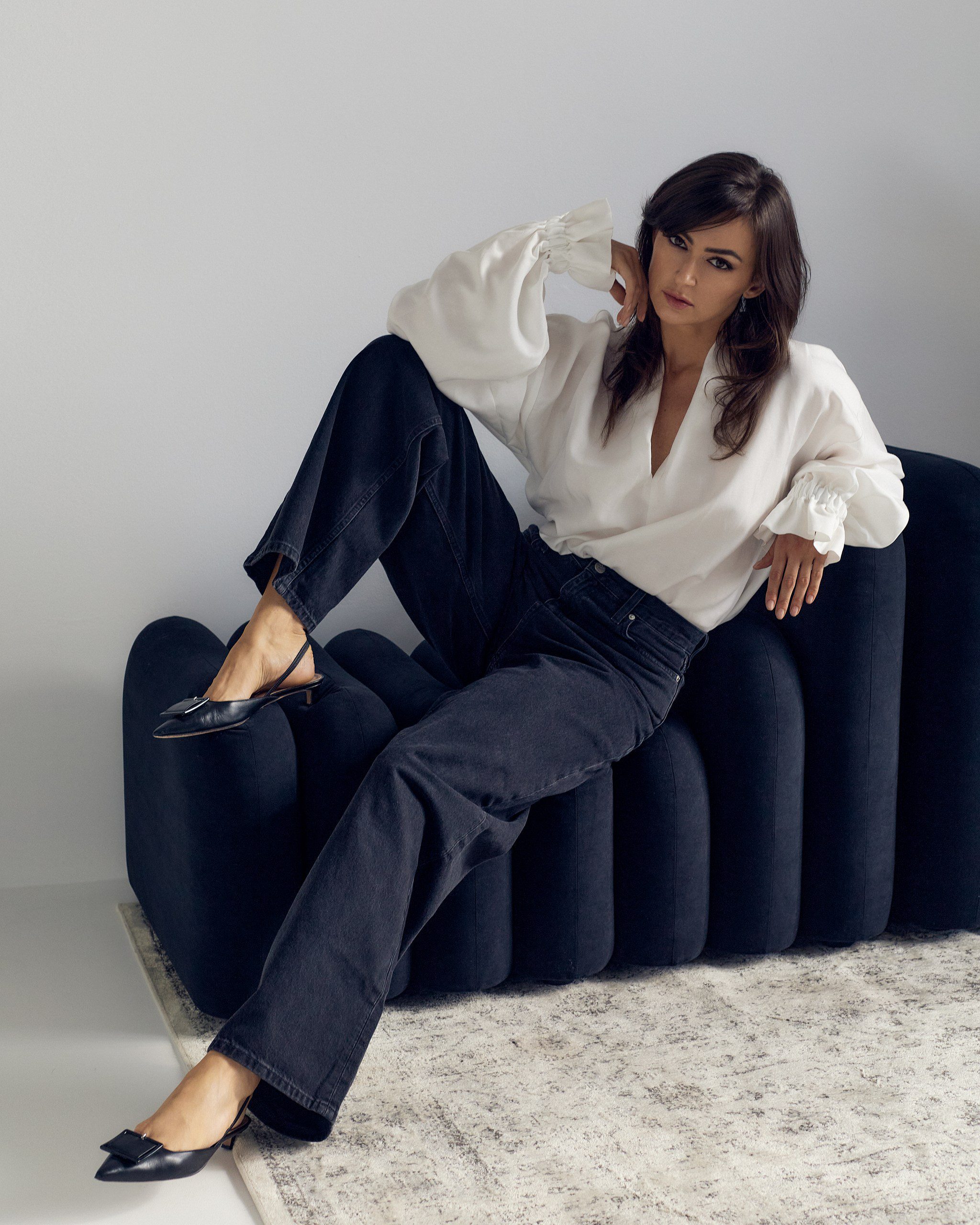 oversize'owa koszula MAI Simple White - obrazek 5