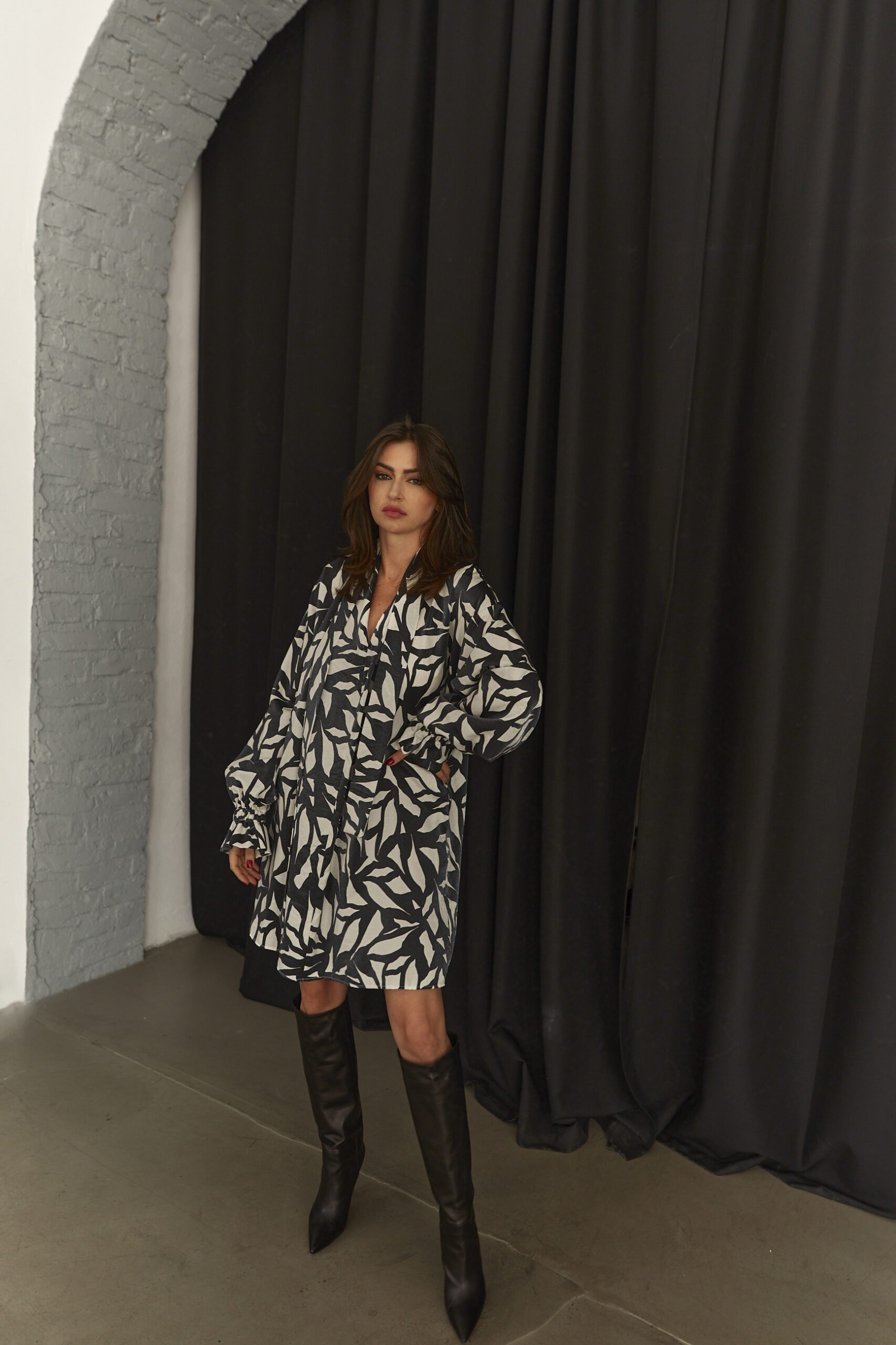 sukienka MAIKO Black and White - obrazek 4