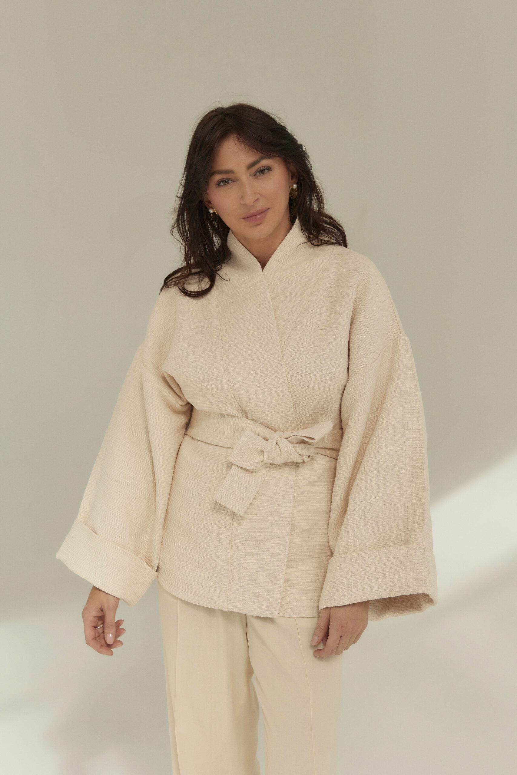 AKIKO Crema Meringa kimono